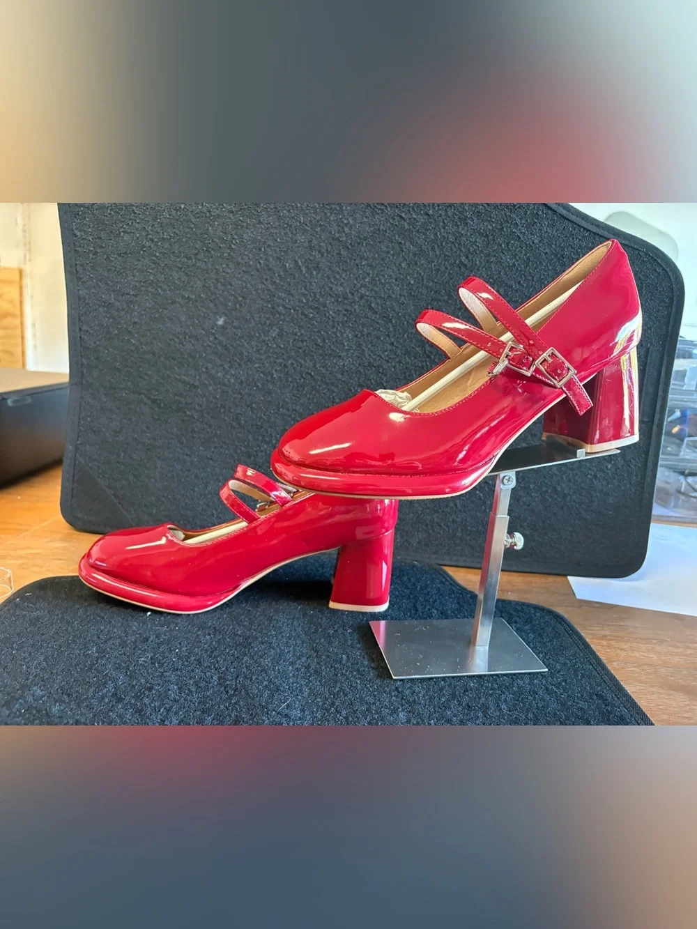 Red Patent Double Strap Mary Jane Block Heels Size 39 EU / US Women’s 8–8.5 - Picture 2 of 6